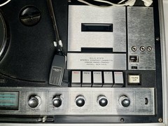 Compact Suitcase Stereo Crown SCP-71FW VTG Tape Record Player – See Description