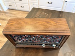 E1 Magnavox 15″ Radio Vintage Wood Case AM FM model 1R1727 USA