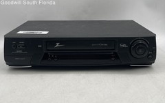 Zenith Model IQVB425 Black Recorder Stereo Video Cassette Player Not Tested
