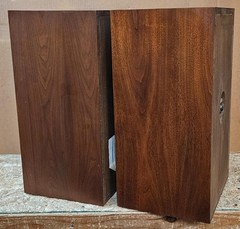 BEAUTIFUL ACOUSTIC RESEARCH AR5 AR-5 HOME AUDIO SPEAKERS !