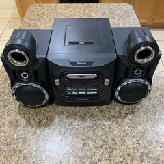 Venturer cd2088 5CD disc changer w/CD Storage X-Bass 2 Speakers – Vintage & RARE