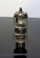 RARE Amperex PQ 6922/E88CC Gold Pins tube 1960s – USA – Test NOS