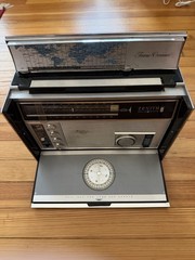 Zenith Royal 7000 Trans Oceanic Vintage Radio