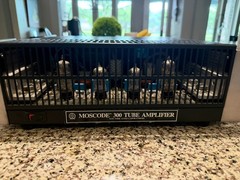 Moscode 300 Hybrid Tube Amplifier