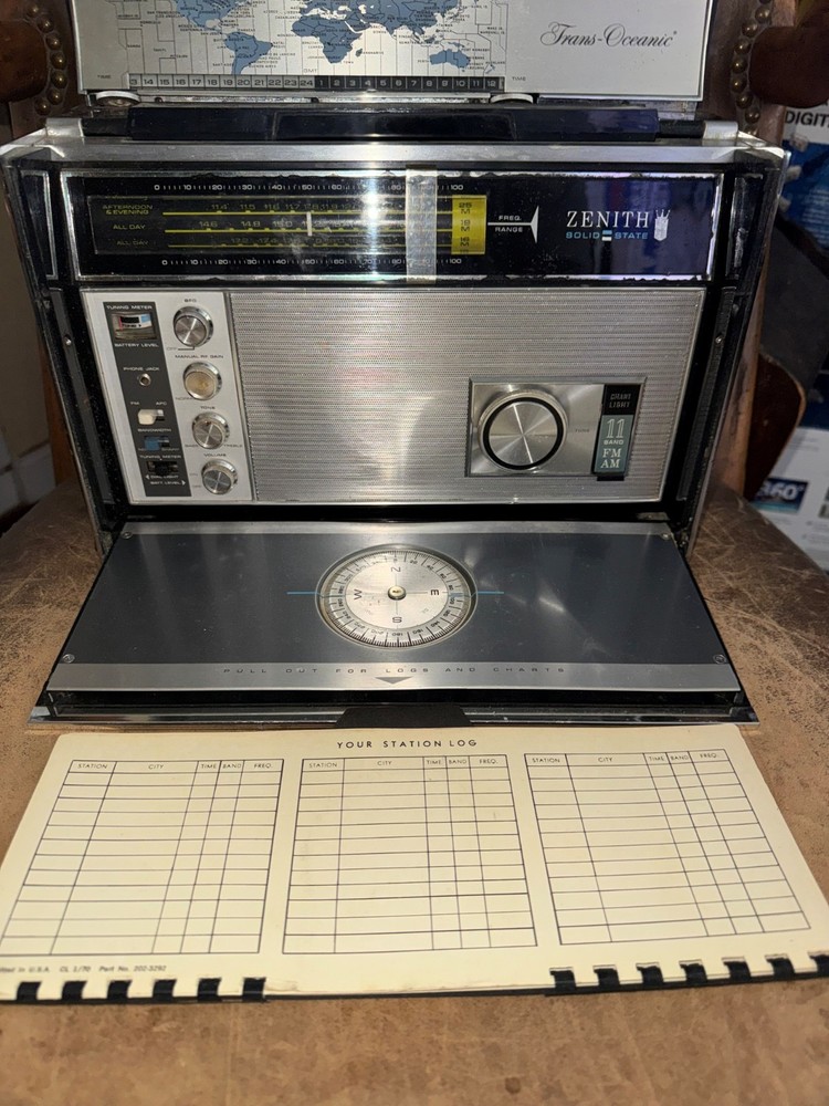 Zenith Royal Trans-Oceanic Shortwave Radio 11 bands fm am weather marine