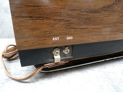 Vintage Zenith Model H472W Solid State Circle of Sound AM FM Alarm Clock Radio