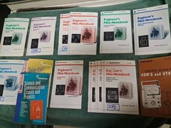 RADIO SHACK Engineer’s Mini-Notebook Lot Of 13 Plus VOMS AND VTVMS 14 Books