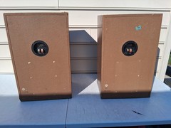 Vintage Kenwood KL-555D 100 W 3-Way 5 Speaker System w/Grills in Reflex Cabinets