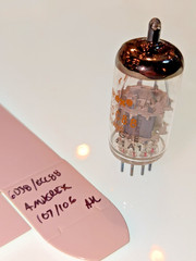 6DJ8 ECC88 Amperex Double Triode Vacuum Tube Tested