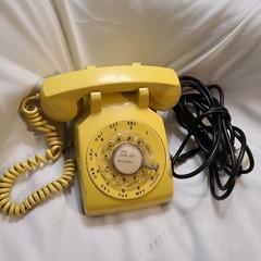 Yellow Rotary Dial Phone Bell Systems Western Electric C/D 500 untested 8/66 Vtg