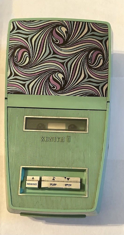 1960’s Vintage Zenith Psychedelic Cassette Player A-602B Tested See Video – Rare