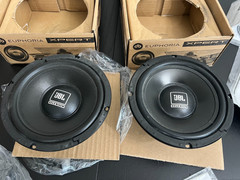 JBL 6W4P — 6-inch Midrange Driver: 200 W, 8 Ohms. For Car and Home Audio Systems