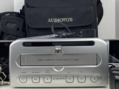 RARE Audiovox VBP3000 Video in a Bag Dual 5″ Screens + Extra Screen Bag Antenna