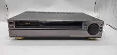 Sony EV-S550 Video8 8mm Tape Player Recorder & Remote VTG Japan -Parts or Repair