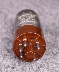 (1) NOS/NIB Amperex Bugle Boy 5AR4 GZ34 Brown Base Rectifier Tube ~ TESTS STRONG