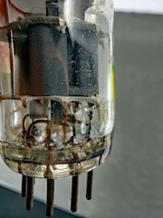 (2) Amperex 6DJ8 ECC88 Bugle Boys Preamp Tubes Δ5F3 1965 Tests Strong TV-7BU