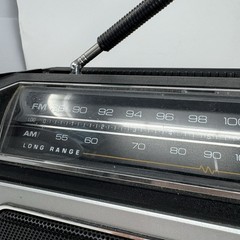 VINTAGE SUPERRADIOII GENERAL ELECTRIC 7-2885F GE LONG RANGE AM/FM TESTED WORKING