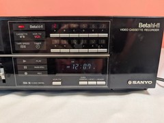 Vintage Sanyo Beta Hi-Fi VCR Model 7150 Made in Japan As-Is