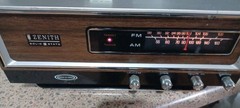 VTG WORKING ZENITH SOLID STATE AM/FM TABLE RADIO CIRCLE OF SOUND MODEL J 421 W