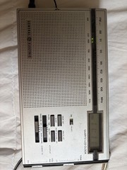 Vintage GE General Electric Portable Am/Fm Radio