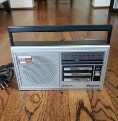 Panasonic Radio RF-559 AC Battery FM/AM 2 Band Receiver 70s 80s WORKS