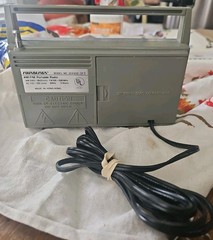 Soundesign Vintage AM/FM 2 band radio Tested Works Great!!