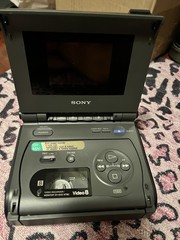 Sony Video Walkman GV-M20 NTSC Video 8