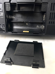 Panasonic 8BAND FM/AM/ SW1-6 Receiver, Model No RF-2200 , Tested/Works..