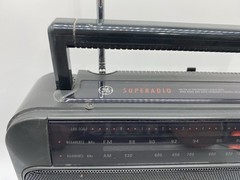 GE SUPERADIO 7-2887A General Electric Long Range AM/FM Super Radio Works