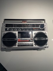 Toshiba BomBeat 85 RT-85S Vintage Boombox Japan Radio Works READ