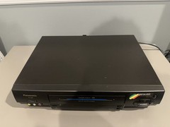 Panasonic VCR PV-4661 Japan Blue Line Omnivision For Parts Only NO REMOTE