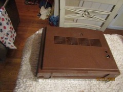 Vintage 1968 Zenith Royal 72 R72JZ AM/FM Radio Sold Parts or Repair