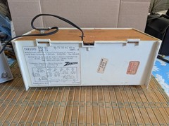 Vintage Zenith Solid State Long Distance AM/FM Radio Model A-410-W
