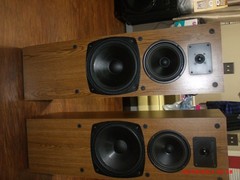 Pair Boston Acoustics T930 Tower 3 way Speakers-Recently refoamed-all original
