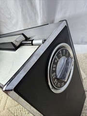 VINTAGE ZENITH TRANS OCEANIC ROYAL D7000 11 BAND SOLID STATE RADIO