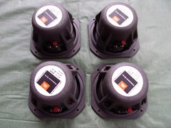 JBL 2105 Midrange Single Driver 8 Ohm .