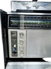 Vintage Zenith Royal 7000-1 Trans Oceanic 11 Band SW Radio ~ Tested Works READ