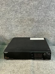 Sony SLV-575UC High Model VHS VCR – For Parts or Repair