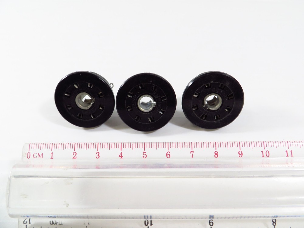 3 PACK NEW AMPHENOL 8-PIN TUBE/RELAY SOCKET, Black, FREE 2-3 Day Ship!