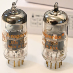 Two Amperex SQ 7308 Amplitrex tested-gold pin-very strong-Noise tested-read