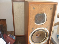 1960s KLH Model 17 Bookshelf Speakers Seventeen Cambridge, Massachusetts Good