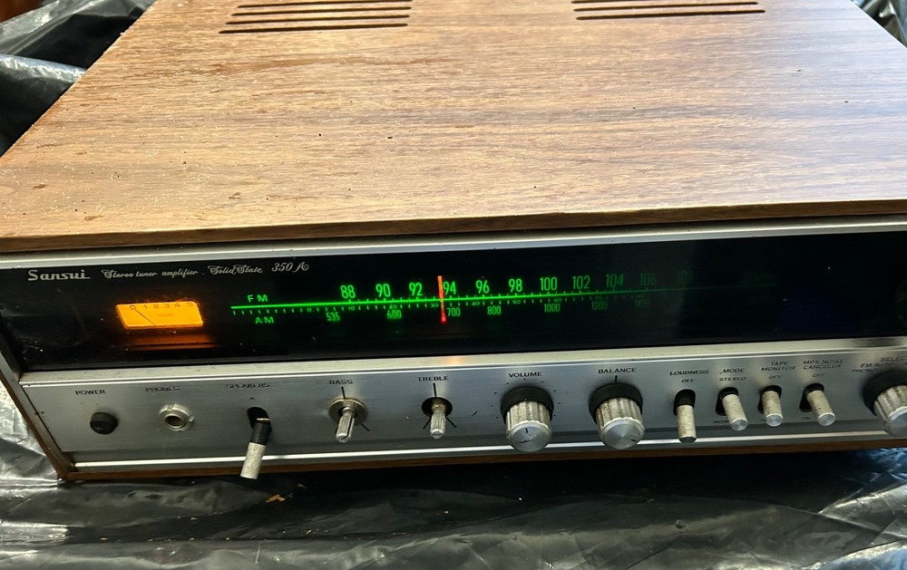 Sansui Model 350A – Solid State Stereo Tuner Amplifier READ*