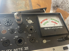 12AX7 / ECC81 / BRAND IS UNKNOWN / TESTED VERY STRONG /