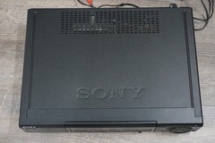 Sony SLV-975HF 4-Head HiFi Stereo Digital VCR VHS Cassette Player/Recorder (904