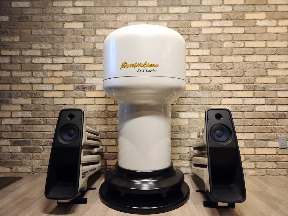 Technics SST-1 Speaker System – Includes Twin Loaded Horns and 25hz Sub