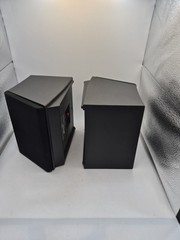 Zenith CV-2000 Surround Sound Speaker pair–Wall Mountable!! Original Box