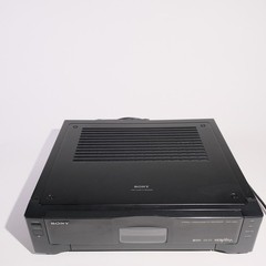 SONY SVO 2000 Professional VCR S-VHS Player recently serviced WORKING!
