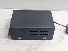 Vintage Electronic Power Supply / Test Unit Dual Binding Post Bench Box UNKNOWN