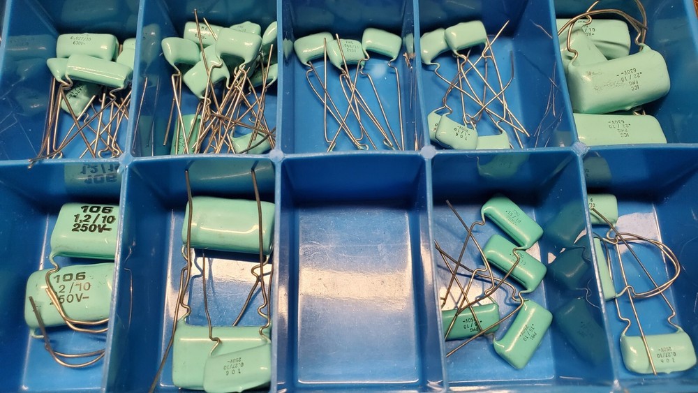 (65 pcs) International Capacitor Audio Cap Kit Rare BLUE BEAUTY’S Amp Guitar Wah