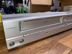 Funai SV2000 WV805 4Head HiFi VCR VHS Recorder DVD Player Combo TESTED – WORKS